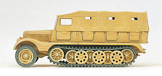 WWII German Halftrack vehicle 3 ton Sdkfz 11 with closed tarpauline kit<br /><a href='images/pictures/Preiser/16562.jpg' target='_blank'>Full size image</a>